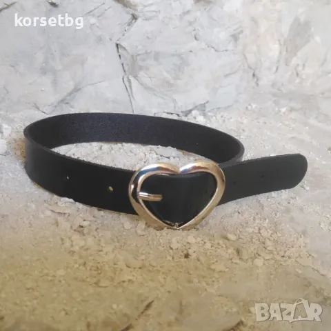 Кожено чокър колие с метална закопчалка сърце 20389, снимка 3 - Колиета, медальони, синджири - 48414818