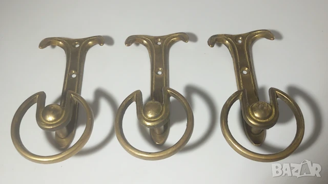 Лот 3 месингови закачалки за дрехи