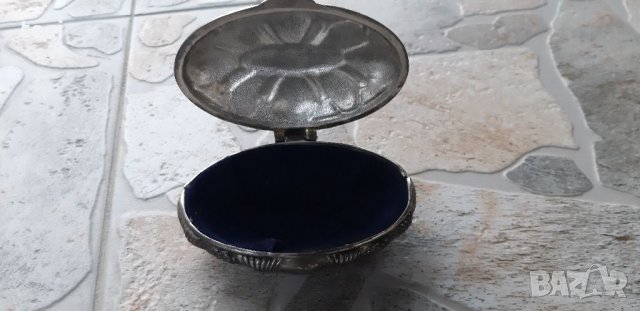 Винтидж стара ръчно издълбана ислямска моголска кутия Гравирана месингова кутия с никелово покритие , снимка 2 - Антикварни и старинни предмети - 38252652