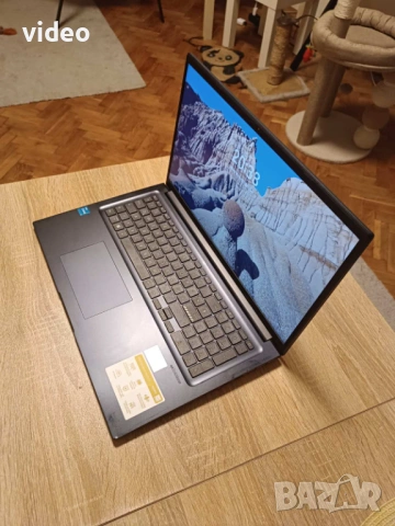 Лаптоп Асус Vivobook 17" Intel i3 12поколение,  16GB Ram като нов, снимка 6 - Лаптопи за дома - 53223811