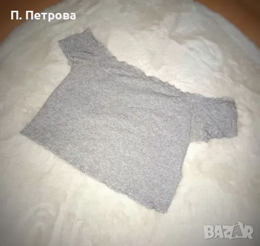 сива къса блузка с голи рамене H&M