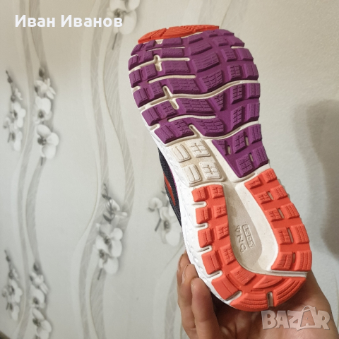 маратонки Brooks Transcend 6  номер 39, снимка 9 - Маратонки - 44866232