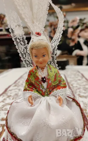 Кукла в национална носия , снимка 1