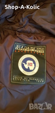 Original Vintage NAPAPIJRI GEOGRAPHIC Expedition Experience Winter Puffer Down Hooded Parka Jacket, снимка 8 - Якета - 35221588