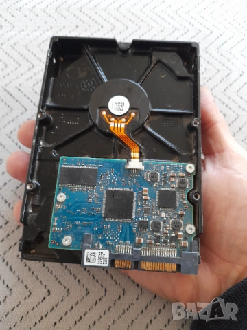 Твърд диск,HDD Hitachi, снимка 3 - Твърди дискове - 53428527