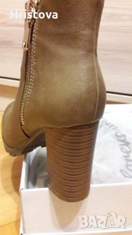 Дамски боти, снимка 2 - Дамски боти - 27832023