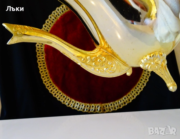 Бронзова кана,дебела позлата,барок. , снимка 6 - Антикварни и старинни предмети - 51556220