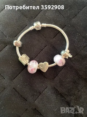 Сребърна гривна пандора с талисмани