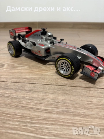 Състезателна кола