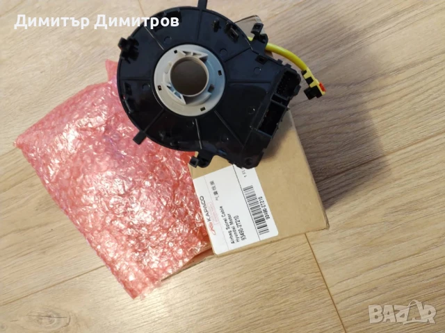 лентов кабел за волан на hyundai i40 93490-2T210, снимка 2 - Части - 50676302