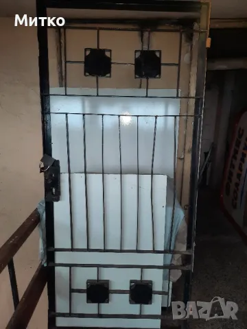 Желязна решетка тип врата от дебело желязо 4мм., снимка 5 - Огради и мрежи - 47991154