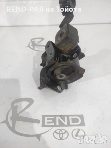 Ляв тампон за мотор Corolla Verso 2001-2003 1CD , снимка 2 - Части - 44048083