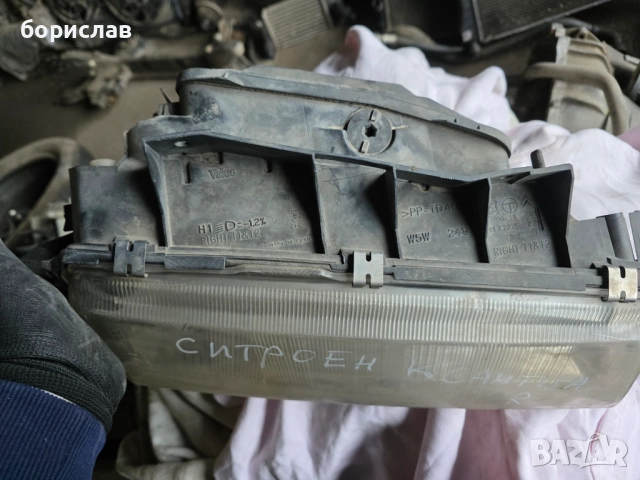 Десен фар за Ситроен Ксантия , снимка 4 - Части - 52436767