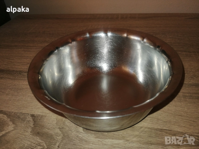 Продавам масивна маркова купа алпака на Цептър