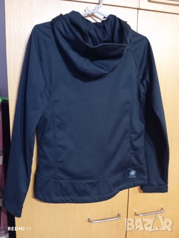 Дамско яке, снимка 2 - Якета - 52198400