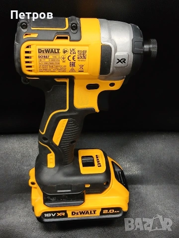 Акумулаторен ударен винтоверт DEWALT DCF887, снимка 3 - Винтоверти - 53427804