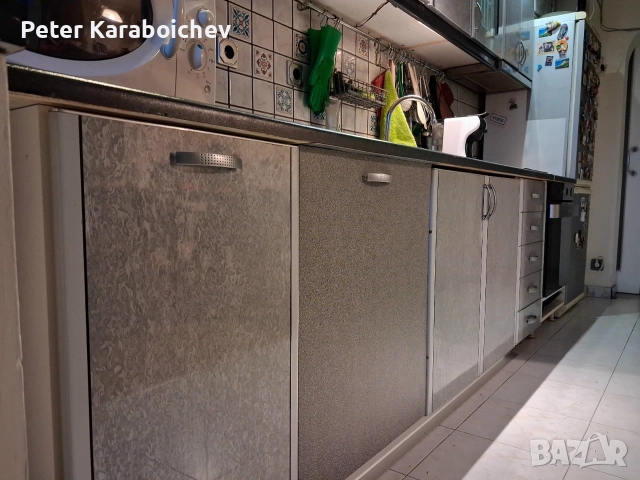 Продавам кухня_шкафове и плот, снимка 3 - Маси - 52877750