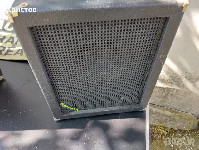 Ретро професионални тонколони.