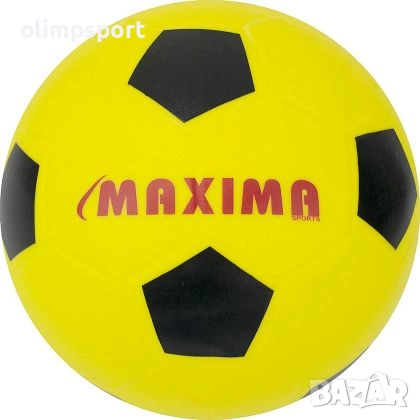 Лека детска топка с дизайн на класическа футболна топка. 