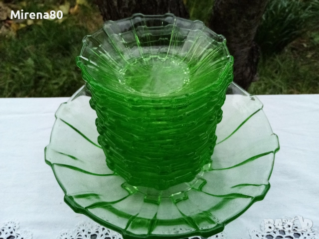 Сервиз купи - цветно стъкло - за 12 човека !, снимка 2 - Сервизи - 52656540