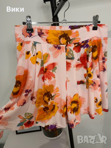 Дамски къси панталони в размер М, снимка 15 - Къси панталони и бермуди - 44867071