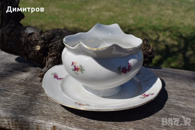 Стара порцеланова сосиера, снимка 3 - Антикварни и старинни предмети - 32465392