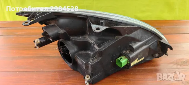Фар за Ford Fiesta / Форд Фиеста, снимка 9 - Части - 49926792