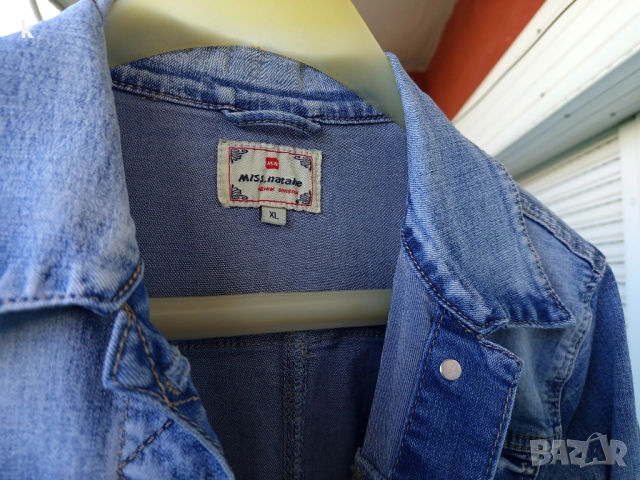 Дамско дънково яке, снимка 3 - Якета - 51948943