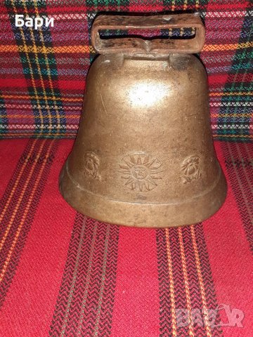 Антична швейцарска  камбана за крава , снимка 4 - Антикварни и старинни предмети - 37295925