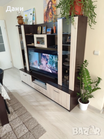 Продавам секция, снимка 3 - Секции и витрини - 52303859