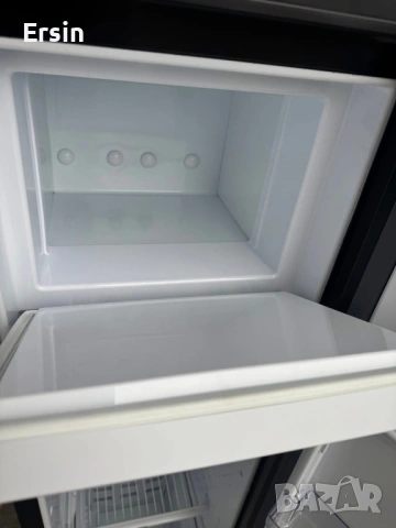 Хладилник Thetford N4142E+ (SLiM) Работи на : 12/220/газ (Свален от чисто нов Кемпер) , снимка 10 - Хладилни чанти - 52507399