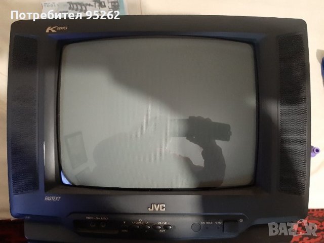 Телевизор JVC, снимка 1