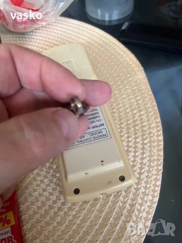 Сребро и кехлибар-9,8 грама, снимка 3 - Колиета, медальони, синджири - 53538046