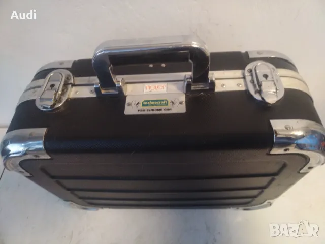 TECHNOCRAFT куфар за инструменти. Множество отделения! Бонус налични инструменти : Керпеден, ножица , снимка 14 - Куфари с инструменти - 48922430