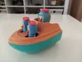 Стара играчка лодка с пингвини и старо камионче, снимка 5