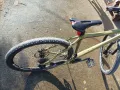 Планински велосипед Giant 29 цола, части Deore XT, хидравлични спирачки, снимка 5