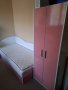 Легло с матрак 90/200 +2 гардероба 160/60см и 150/40см бял-розов гланцц, снимка 3