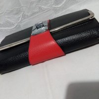 Естествена кожа на HERMES - малка дамска чанта в черно и червено, снимка 14 - Чанти - 35408651