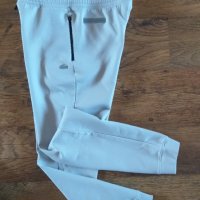 Lacoste Men's Motion Quick Dry Jogger Sweatpants - страхотно мъжко долнище КАТО НОВО, снимка 7 - Спортни дрехи, екипи - 43612410