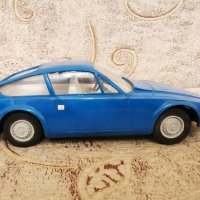 PIKO Alfa Romeo 1300 Junior Zagato 1/20, снимка 3 - Колекции - 43301226