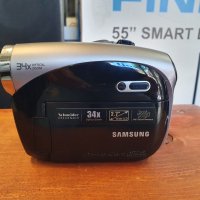 Видеокамера Samsung VP-DX100 С чантичка, книжка с упътване и зарядно. В отлично техническо и визуалн, снимка 2 - Камери - 36853190