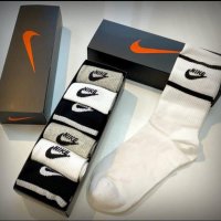 GUCCI LOUIS VUITTON  Calvin Κlein  Nike Lacoste 6 чифта чорапи в кутия, снимка 1 - Дамски чорапи - 39786745
