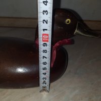 Страхотна стара дървена патица патка с бронзова човка, снимка 5 - Антикварни и старинни предмети - 43414176