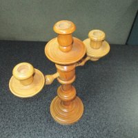 Продавам старинен дървен СВЕЩНИК, снимка 3 - Антикварни и старинни предмети - 40501611