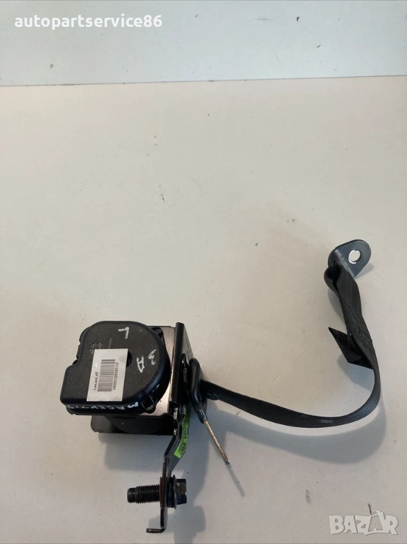 Заден ляв колан за KIA Magentis 2.0 CRDi (2009) 89810-2G200, снимка 1