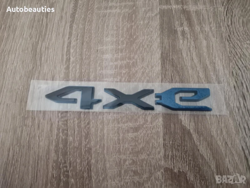 черна със синьо емблема Jeep 4xe, снимка 1