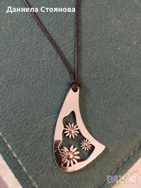 Красиво и нестандартно италианско колие от стомана и позлата, снимка 1