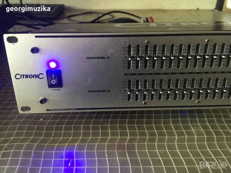 Професионален  еквилайзер, снимка 1