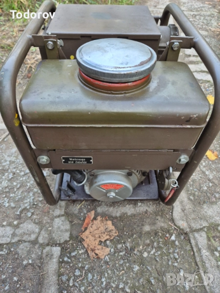 Немски агрегат 12/36V, снимка 1