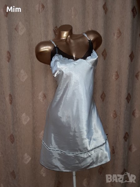 М/l Бяла къса нощница с черна дантела , снимка 1